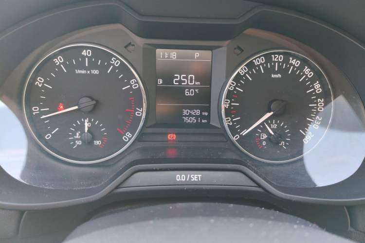 Used Skoda Octavia 2015 1.6L Automatic Yijie Edition
