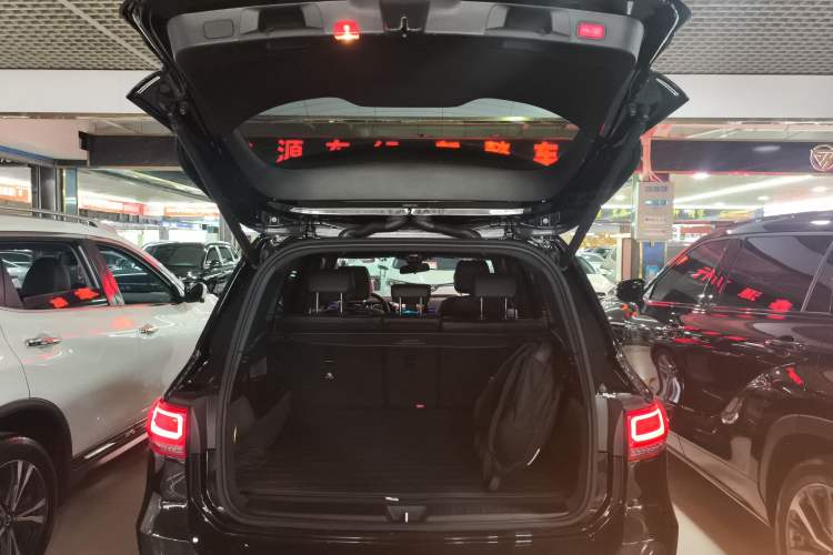 Used Mercedes-Benz GLB 2023 GLB 220 Sport Edition Trunk