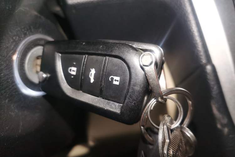 Used Toyota Camry 2015 2.0G Premier Edition