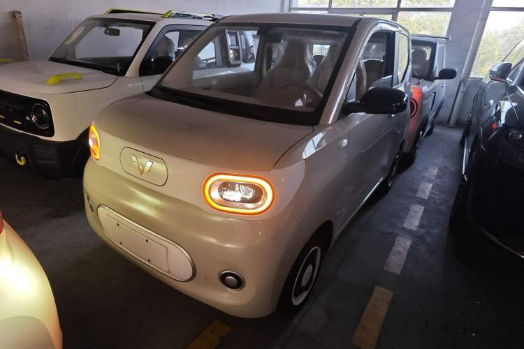 Used Wuling Hongguang MINIEV 2024 3rd Generation 215km Youth Edition