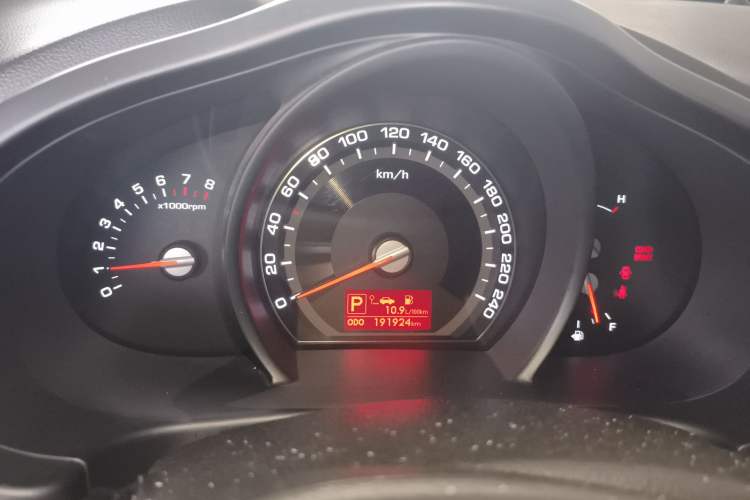 Used Kia Sportage R 2012 2.0L Automatic Two-Wheel Drive GL Trim