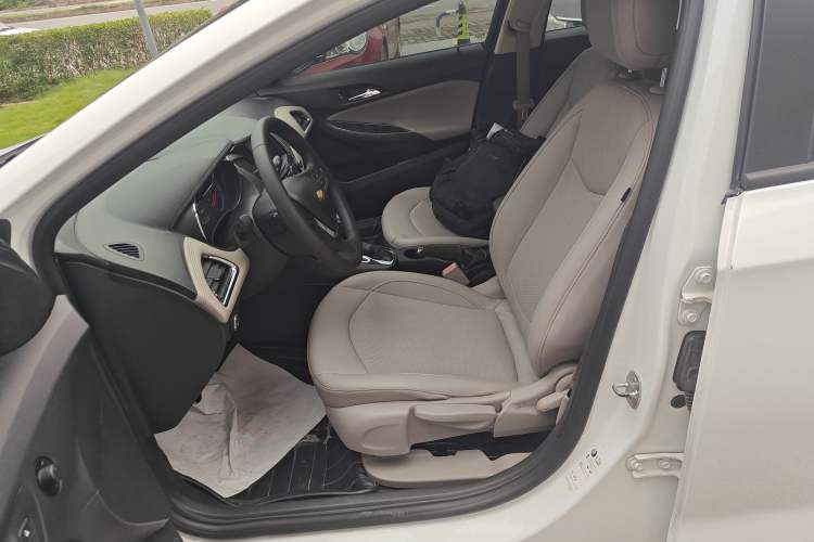 Used Chevrolet Cruze 2015 1.5L Automatic Luxury Edition