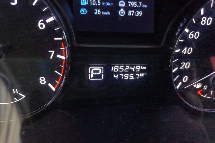 Used Nissan Teana 2016 Revised Version 2.0L XL Comfort Edition Odometer Close Up