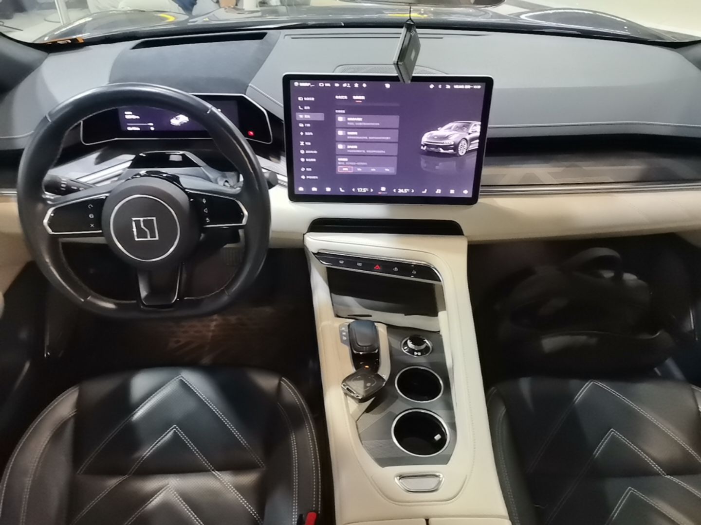 Zeekr 001 2023 WE Edition 86 kWh — снимка 12
