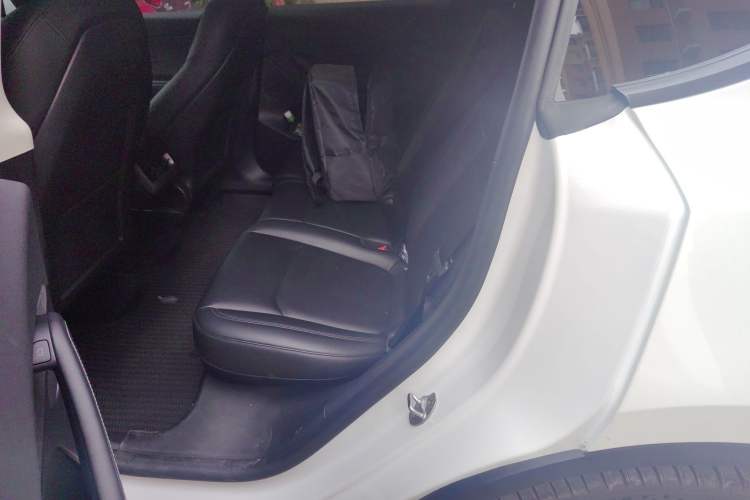 Used Tesla Model Y 2024 Rear-Wheel-Drive Version
