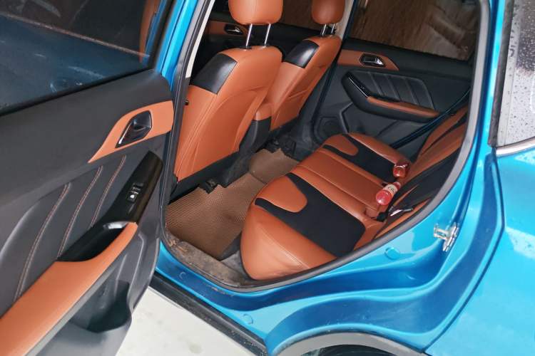 Used BAIC Senova X35 2016 1.5L Automatic Luxury Edition Left Rear Seat