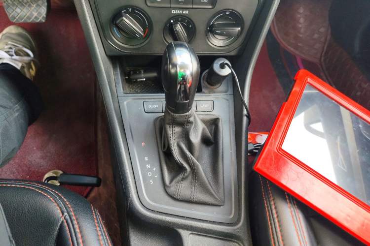 Used Volkswagen Lavida 2019 Lavida Start 1.5L Automatic Trendy Version China VI Standard