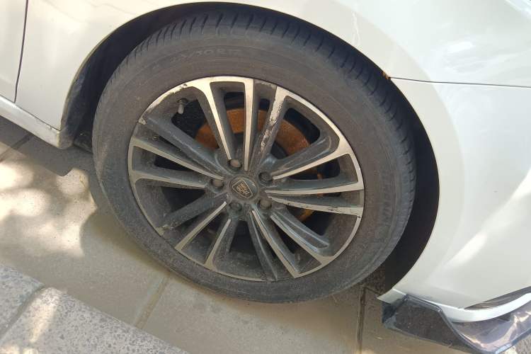 Used Roewe i6 2020 PLUS 1.6L CVT 4G Connected Glory Flagship Edition