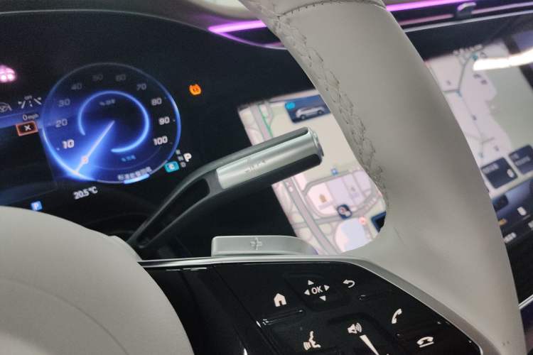 Used Mercedes-Benz EQS SUV 2023 450 4MATIC Luxury Edition