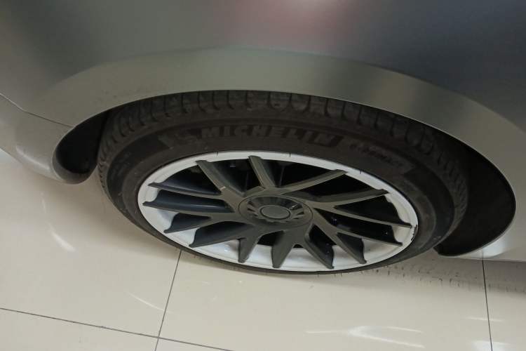 Used Tesla Model 3 2023 Rear-Wheel-Drive Version
