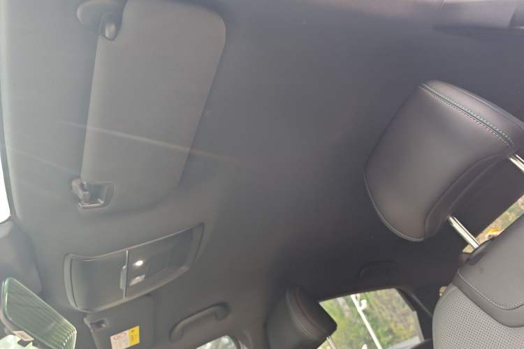 Used BYD Qin L 2025 DM-i Smart Drive 80KM Leading Model Headliner