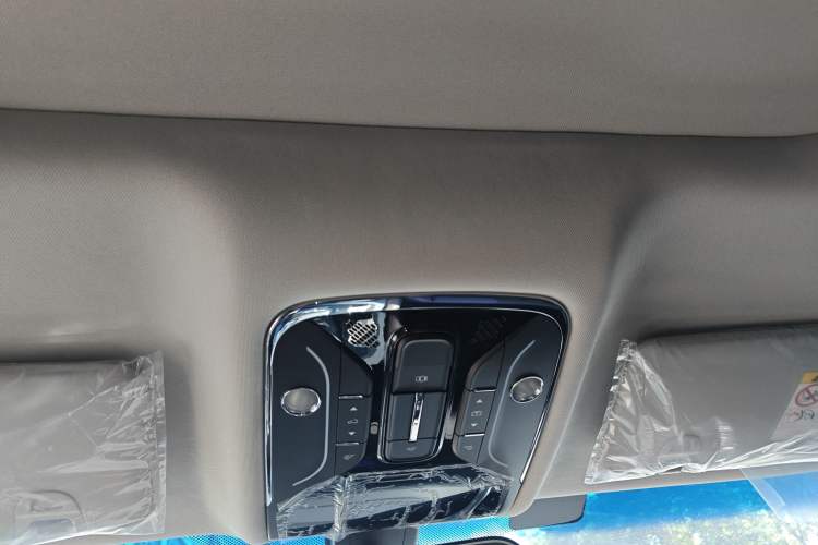 Used JETOUR X90 PLUS 2024 1.6TD DCT Family Fun Edition 7 Seats
