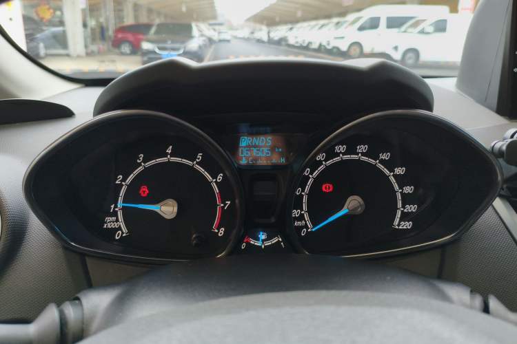 Used Ford Fiesta 2013 Hatchback 1.5L Automatic Fashion Edition