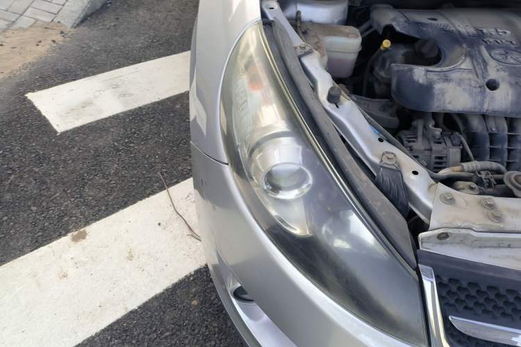 Used JAC Group Refine M2 2013 1.5L Manual Comfort Model 5 Seats Right Front Headlight