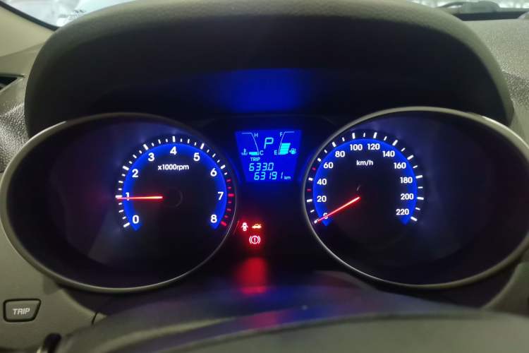Used Hyundai ix35 2015 2.0L Automatic 2WD Smart Type China IV Instrument Cluster