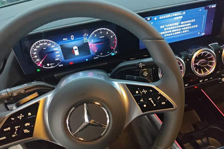 Used Mercedes-Benz GLA 2025 GLA 220