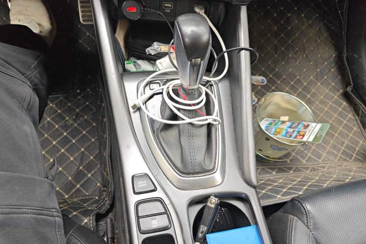 Used Hyundai Lafesta 2019 280TGDi Smart Speed Version China V Standard Gear Lever