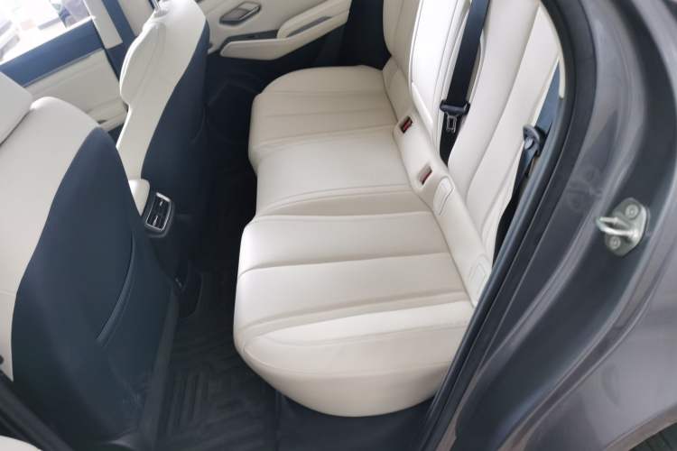 Used BYD Qin L 2025 DM-i Smart Drive 120KM Superior Model