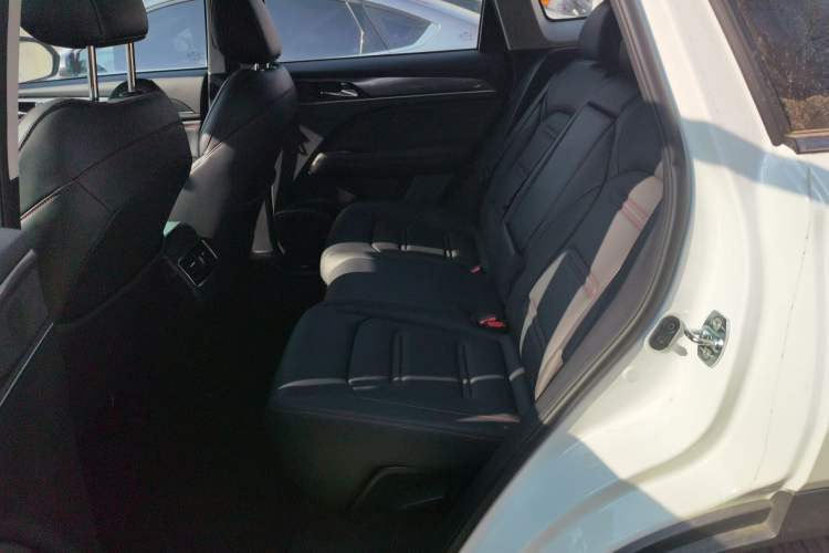 Used GAC Trumpchi GS4 PLUS 2023 390T Automatic Nebula Edition Interior 4