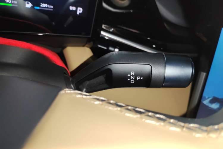 Used Geely Galaxy L6 2024 125km PLUS Dragon Edition
