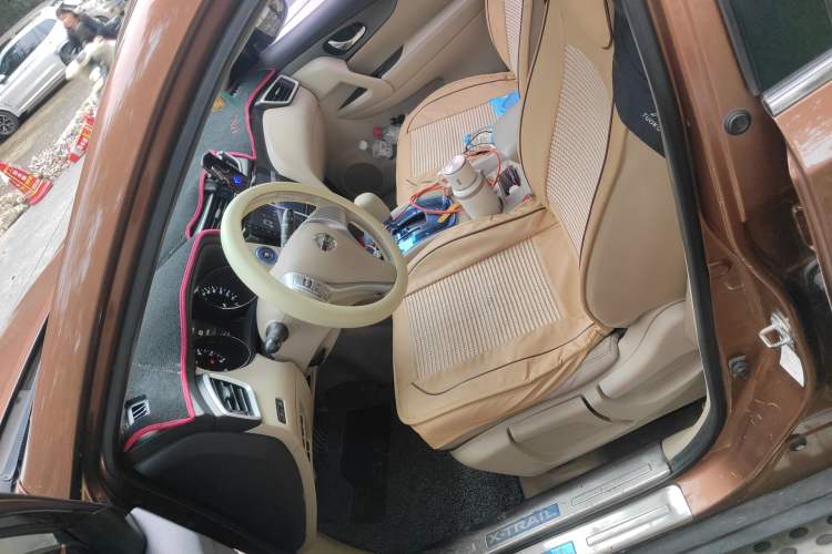 Used Nissan X-Trail 2014 2.0L CVT Comfort Edition 2WD Left Front Seat