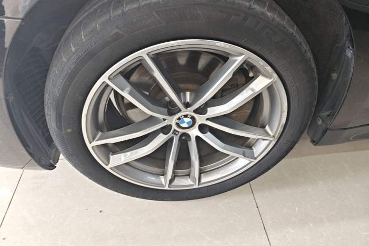 Used BMW 5 Series 2019 525Li M Sport Package