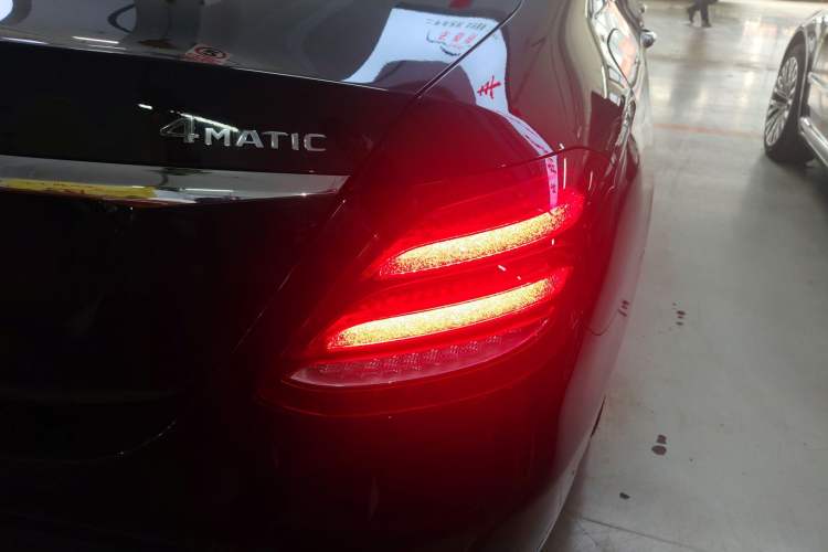 Used Mercedes-Benz E-Class 2019 E 260 L 4MATIC