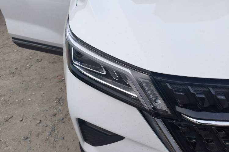 Used Wuling Asta 2022 2.0L DHT Electric-Speed Version
