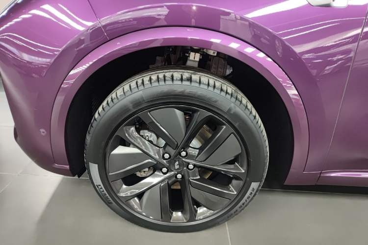 Used Li Auto L9 2022 Max model