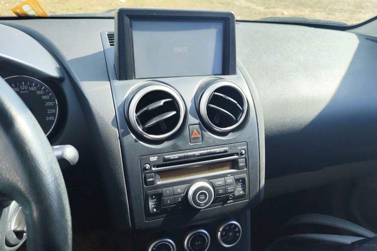 Used Nissan Qashqai 2012 2.0 XV LE CVT 2WD
