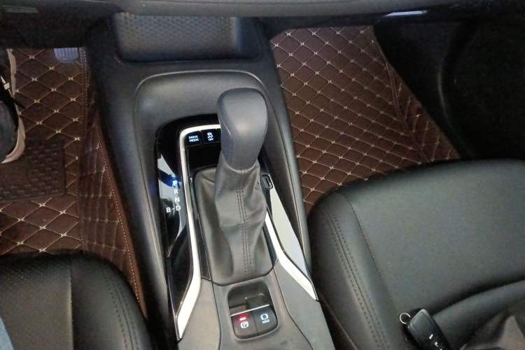 Used Toyota Levin 2022 Dual-Engine 1.8H E-CVT Luxury Edition
