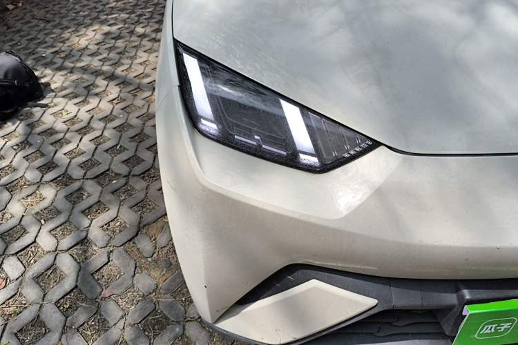 Used BYD Seagull 2025 305 km Free Version Right Front Headlight