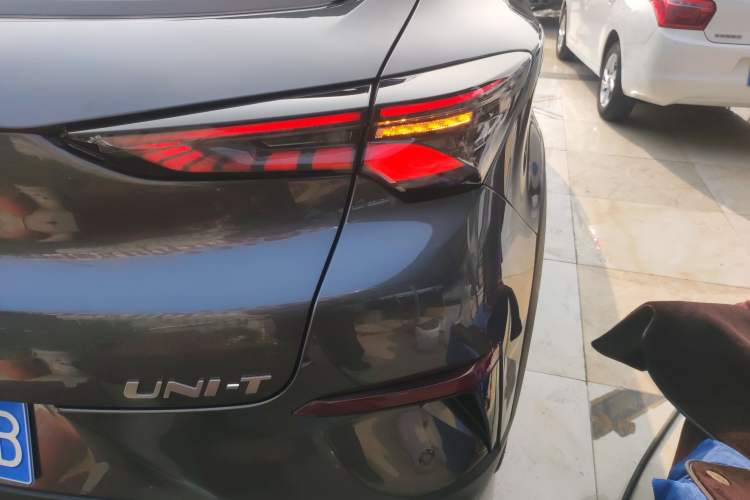 Used CHANGAN UNI-T 2020 1.5T Prestige Version Right Rear Taillight