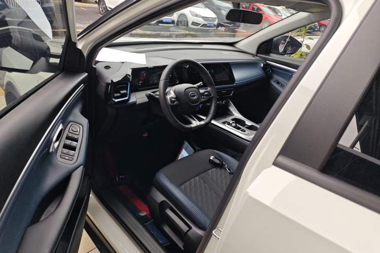 Used GAC Trumpchi GS3 2023 Yingsu 270T Jingqu Edition