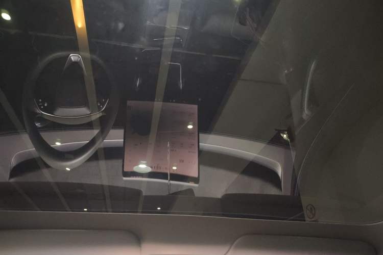 Used Tesla Model Y 2025 Rear-Wheel Drive First Edition