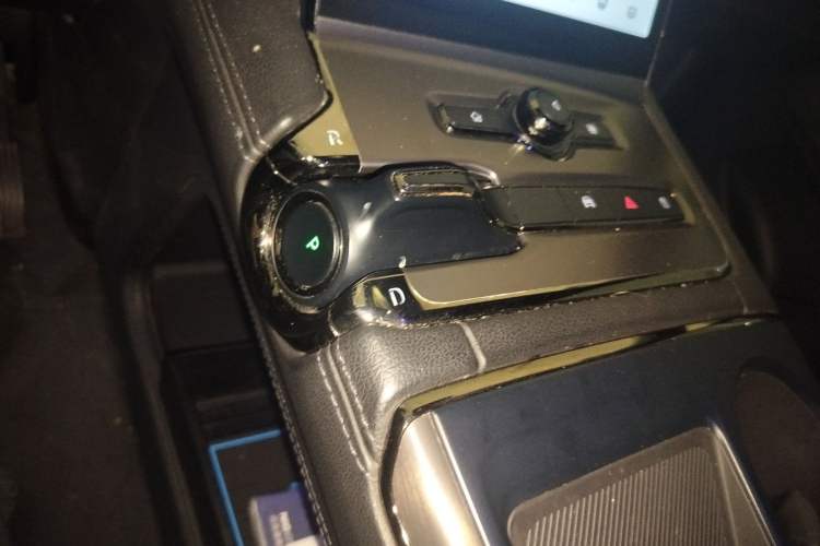 Used Nio ES6 2019 420 km Sport Version Gear Lever