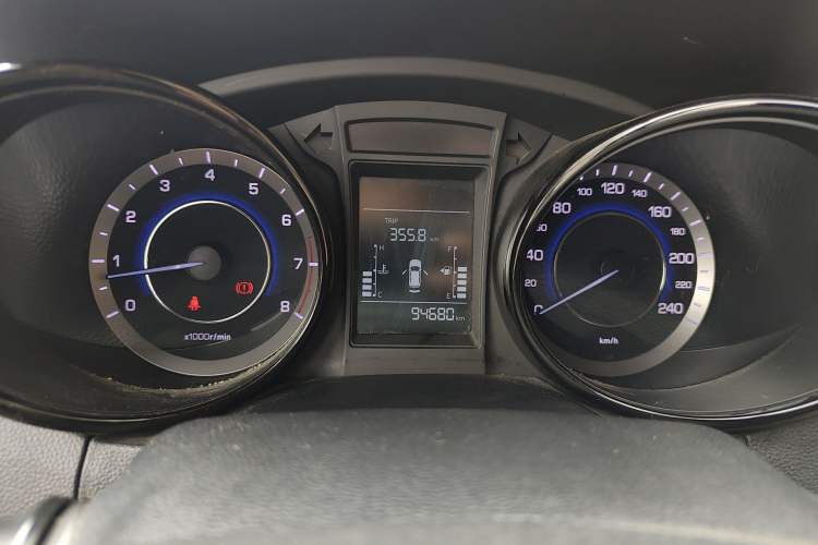 Used CHANGAN CS15 2016 1.5L Manual Fashion Edition