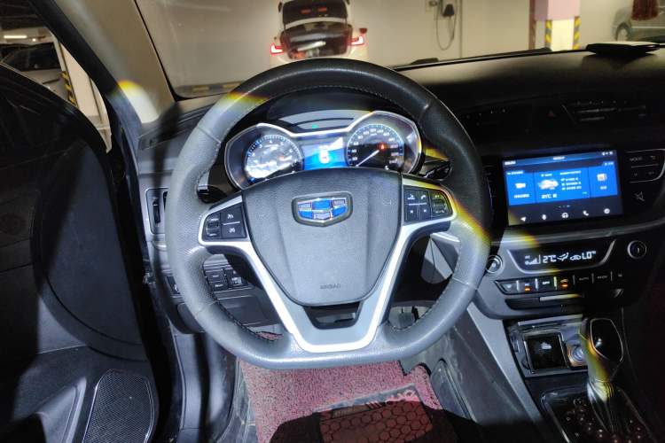 Used Geely Auto Emgrand 2017 Sedan Million Edition 1.5L CVT Upward Version