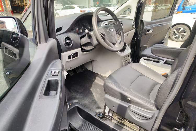 Used JAC Refine M3 2018 IKEA Edition 1.6L Luxury Model Driver Seat