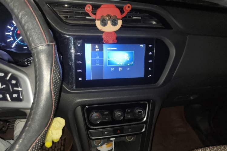 Used Chery Tiggo 3 2016 1.6L Manual ZhiShang Edition