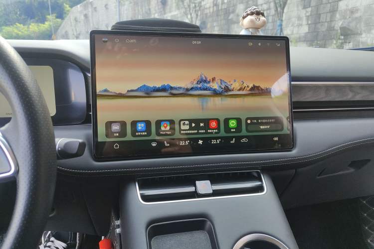 Used Hima AITO M5 2022 Extended-Range Four-Wheel Drive Performance Version Audio And AC Panel