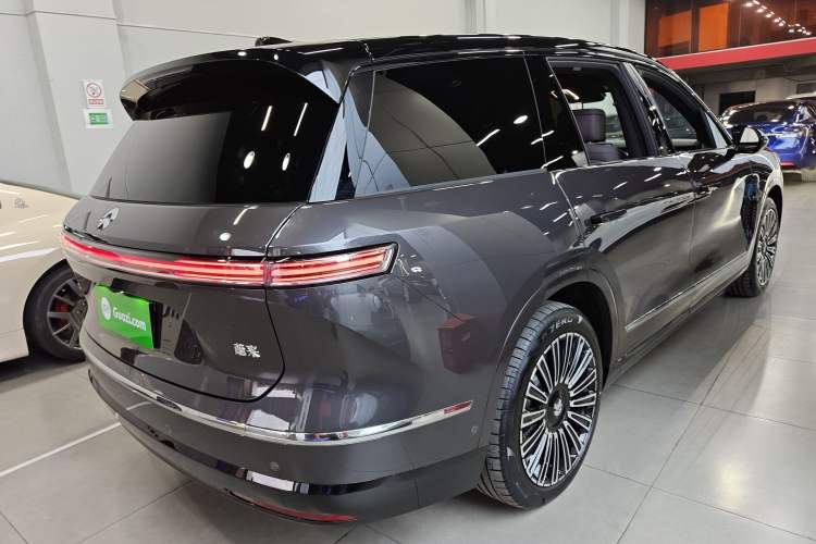 Used Nio ES8 2026 Model 6-seat Executive Luxury Edition Rear Right 45 Deg
