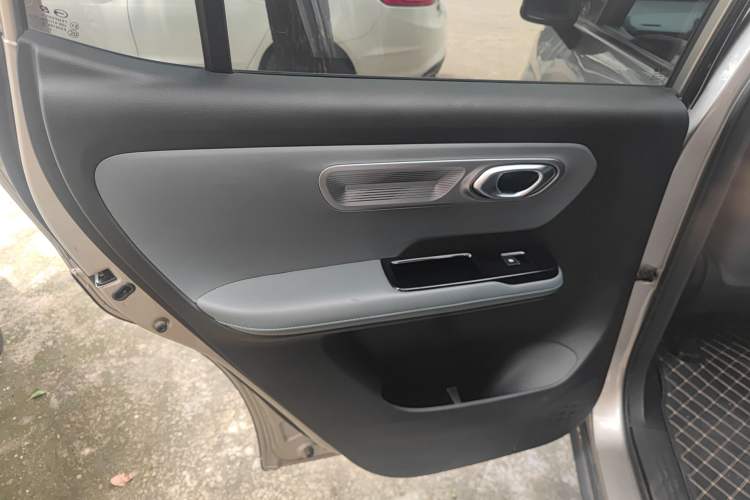 Used AION Y 2023 Plus 510 Enjoy Edition