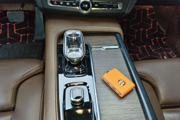 Used Volvo S90 2023 B5 Zhiyuan Luxury Edition