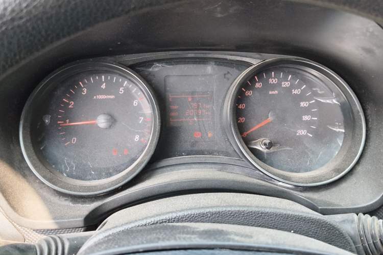 Used Wuling Hongguang 2019 1.5L S Basic Version China VI Standard LAR Instrument Cluster