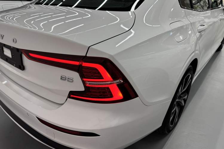 Used Volvo S60 2025 B5 Zhiya Sport Edition Right Rear Taillight