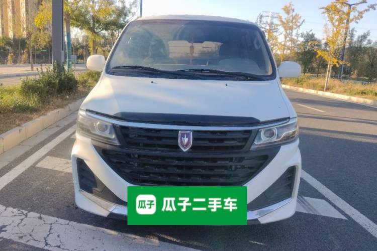 Used Jinbei Hiace King 2021 2.0L City Transport King Series Express Model Standard Top 6-Seater 1TZS
