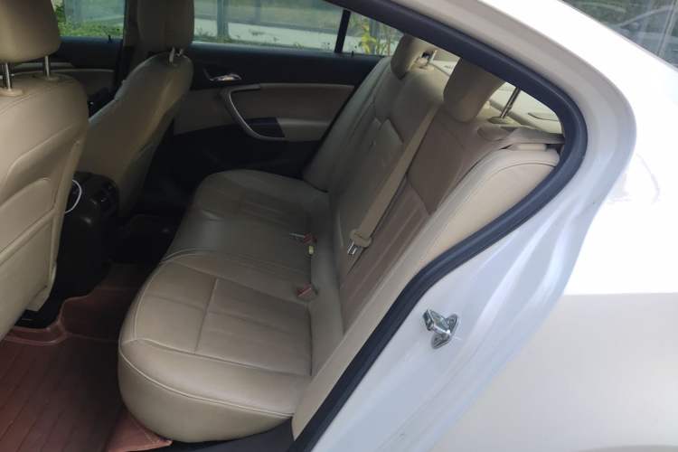 Used Buick Regal 2014 2.0L Elite Fashion Edition