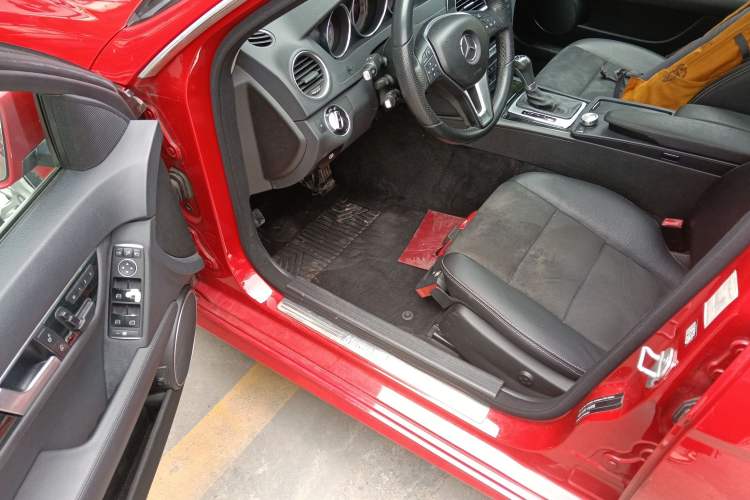 Used Mercedes-Benz C-Class 2013 C 260 Fashion Edition Grand Edition
