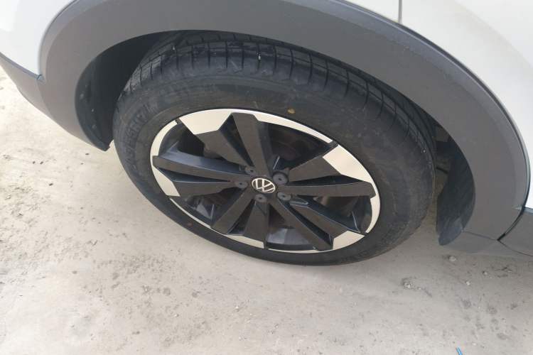 Used Volkswagen Tacqua 2021 1.5L Automatic Yue Zhi Lian Edition Right Rear Wheel Hub